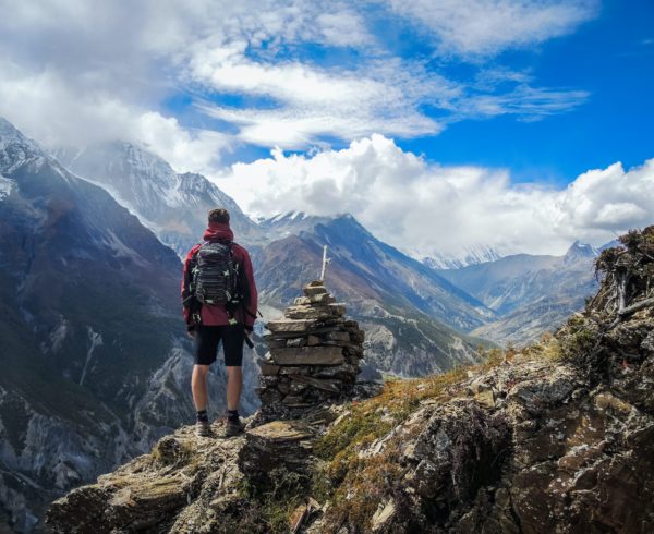 Trekking seul ou en groupe ?