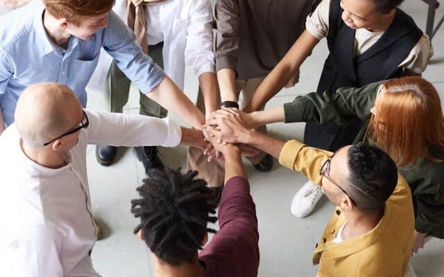 Avantages-choisir-team-building-seminaire 